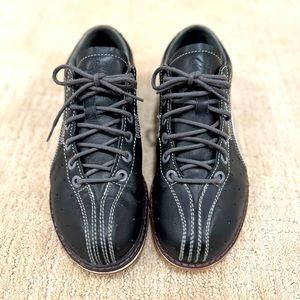 Black Puma Bowling Shoes lucky strike size 8.5
